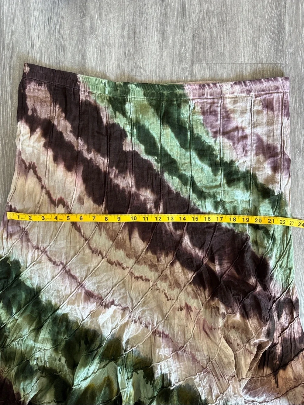 Tie-Dye Crinkle Skirt - Green, Brown & Pink - Picture 10 of 11
